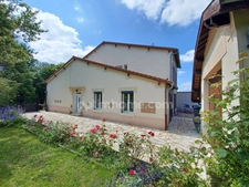 A VENDRE MAISON BOURGEOISE 4 CHAMBRES, JARDINS, GARAGE, SANS VIS A VIS!!