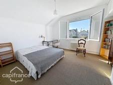 Deux-Sèvres (79) department, for sale in THOUARS: 7-room house of 196 m² - Land of 475.00 m² 