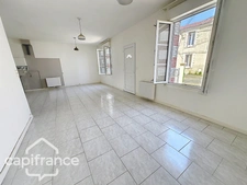 Maison de plain-pied à vendre 3 pièces  (79)
