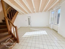 Volume et Potentiel : A vendre … Un grand atelier Indépendant et une maison 4 pièces - THOUARS (79)