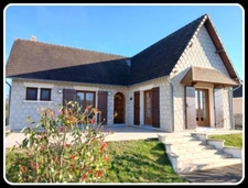 Maison à vendre 4 pièces TREVOL (03)