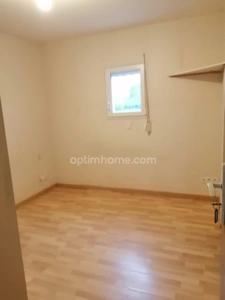 A VENDRE MAISON 5 pièces avec hangars et terrain etang  SAINT MALON SUR MEL (35)