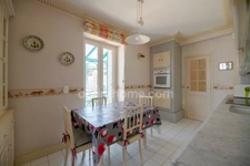 A VENDRE BELLE PROPRIETE 8 PIECES à RENNES