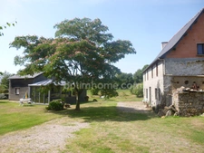 Maison à vendre 5 pièces terrain et bâtisse a rénover    (35)