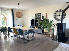 Maison familiale de 8 pièces sur 970 m2 de terrain à OLLE 