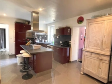 Maison 7 pièces avec grange 100 m2 