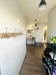 Maison familiale de 8 pièces sur 970 m2 de terrain à OLLE 