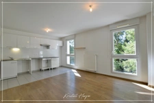 Appartement à vendre 3 pièces NANTES (44) T3 avec grand balcon – Vue verdoyante – 2 stationnements