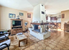 Maison 6 pièces sur grand terrain au calme