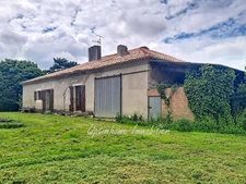 Maison de caractère de 227 m² en campagne 
