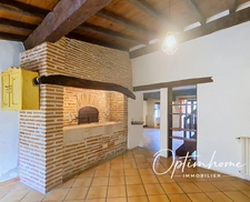 Maison en pierres avec dépendances