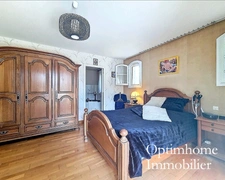Maison 6 pièces sur grand terrain au calme