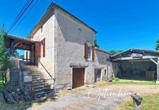 Ensemble immobilier en pierres avec dépendances