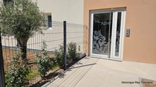 Dpt Var (83), à vendre SAINT RAPHAEL appartement T4 en rez de chaussée de 83 m² - Terrasse et jardin. Garage.