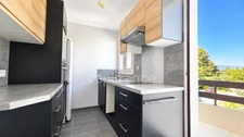 4-room apartment for sale in LA LONDE LES MAURES CITY CENTRE (83)