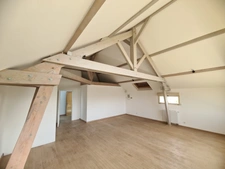 Dijon-Sud, Clos du Roy. Maison T8 de 255 m2 possibilité, 7 chambres,  sur un terrain de 790 m2 et 150m2 s-sol