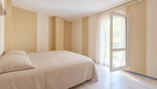 Appartement à vendre 4 pièces LONGVIC (21)82 M², 3 CHAMBRES,CAVE ET PARKING SÉCURISÉE ET CADRE DE VIE SEREIN.