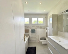  Saint-Apollinaire maison T6 pièces dont Un T2 indépendant de 60 m², au calme dans une impasse.