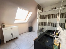 Belle Maison T6 Récente  A la ville aux dames – 4 Chambres – Jardin Clos – Garage – Quartier Résidentiel 