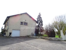Maison de village sur 2866m² de terrain