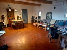 PROPRIETE A VENASQUE (84)