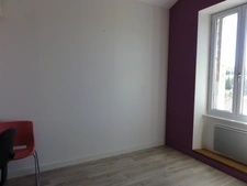 Maison de village 5 pièces avec jardin et dépendance  (11)