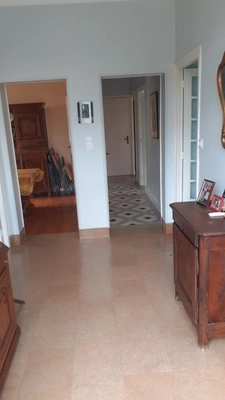 ROMANS SUR ISERE (26) Maison avec du potentiel 