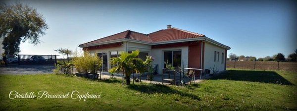 Dpt Hautes Pyrénées (65), à vendre LUQUET maison P4 de 210 m² - Terrain de 1 500,00 m² - Plain pied