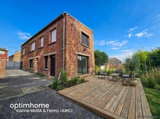 THIANT (59) - 🏡 Vente maison INDIVIDUELLE rénovée avec 2 chambres 🛏️🛏️, cour 🚗, terrasse et terrain clos ☘️