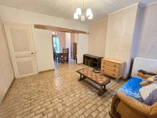 HIRSON (02) - ? Maison 2 chambres avec cour. Idéal investisseurs !