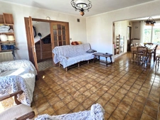 HIRSON (02) - 🏡 Vente maison avec 3 chambres 🛏️🛏️🛏️, garage 🚗 et jardin ☘️