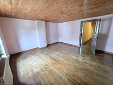 HIRSON (02) - 🏡 Vente maison avec 2 chambres 🛏️🛏️, avec terrasse et jardin ☘️