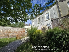 HIRSON (02) - 🏢 Vente immeuble (dpe C) de 3 appartements loués ! Plus de 210 m² avec extérieur.