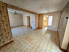 LA CAPELLE (02) - 🏡 Vente maison individuelle, potentiel de plus de 300 m², garage 🚗 et jardin ☘️
