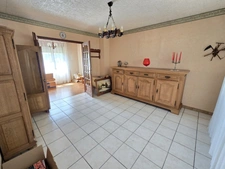 HIRSON (02) - 🏡 Vente maison semi-individuelle, avec 3 chambres 🛏️🛏️🛏️, garage 🚗 et jardin ☘️