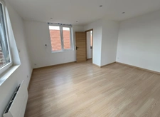 THIANT (59) - 🏡 Vente maison INDIVIDUELLE rénovée avec 2 chambres 🛏️🛏️, cour 🚗, terrasse et terrain clos ☘️