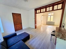 HIRSON (02) - 🏡 Vente maison semi-individuelle, avec 3 chambres 🛏️🛏️🛏️, cour 🚗 et jardin ☘️