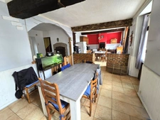 HIRSON (02) - 🏡 Vente maison semi-individuelle avec 3 chambres 🛏️🛏️🛏️ et jardin 🍀
