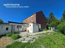 HIRSON (02) - 🏡 Vente maison semi-individuelle, avec 3 chambres 🛏️🛏️🛏️, cour 🚗 et jardin ☘️