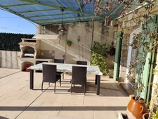 VAR (83) Village pittoresque,  Villa 8P 183m²hab terrasses piscine dépendance vues dégagées et calme / 1939m² arboré