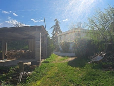 TRETS (13) A SAISIR Villa jumelée 8 Pièces 273m² habitables  +garage 46m² /2054m² clos.