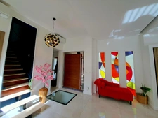 LA CIOTAT - Seaside, Magnificent Architect-Designed Villa (built in 2021) 285 m² of living space/1000 m² plot with swimming pool 