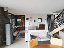 Maison d'Architecte Bioclimatique 5 pièces TAVERNES(83)/2998m² de terrain clos-Possibilité détachement de parcelle 