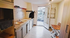 TRETS (13) A SAISIR Villa jumelée 8 Pièces 273m² habitables  +garage 46m² /2054m² clos.