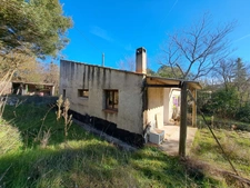 Maison à vendre 3 pièces POURCIEUX (83) / 610m² de terrain face au Mont Aurélien 