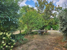 Fermette et dépendances sur 2 hectares 7 