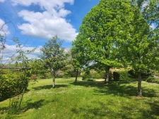 Propriété avec sa maison principale et ses 2 gîtes, sur 4 hectares...
