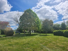 Propriété avec sa maison principale et ses 2 gîtes, sur 4 hectares...