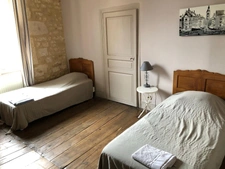 Maison de ville avec cour 