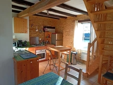 Propriété avec sa maison principale et ses 2 gîtes, sur 4 hectares...